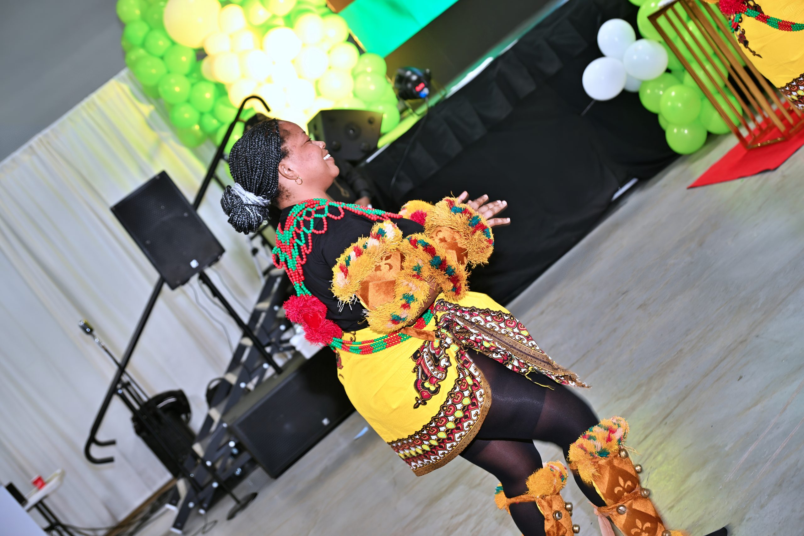 INDEFESTDSC_0427_8256x5504